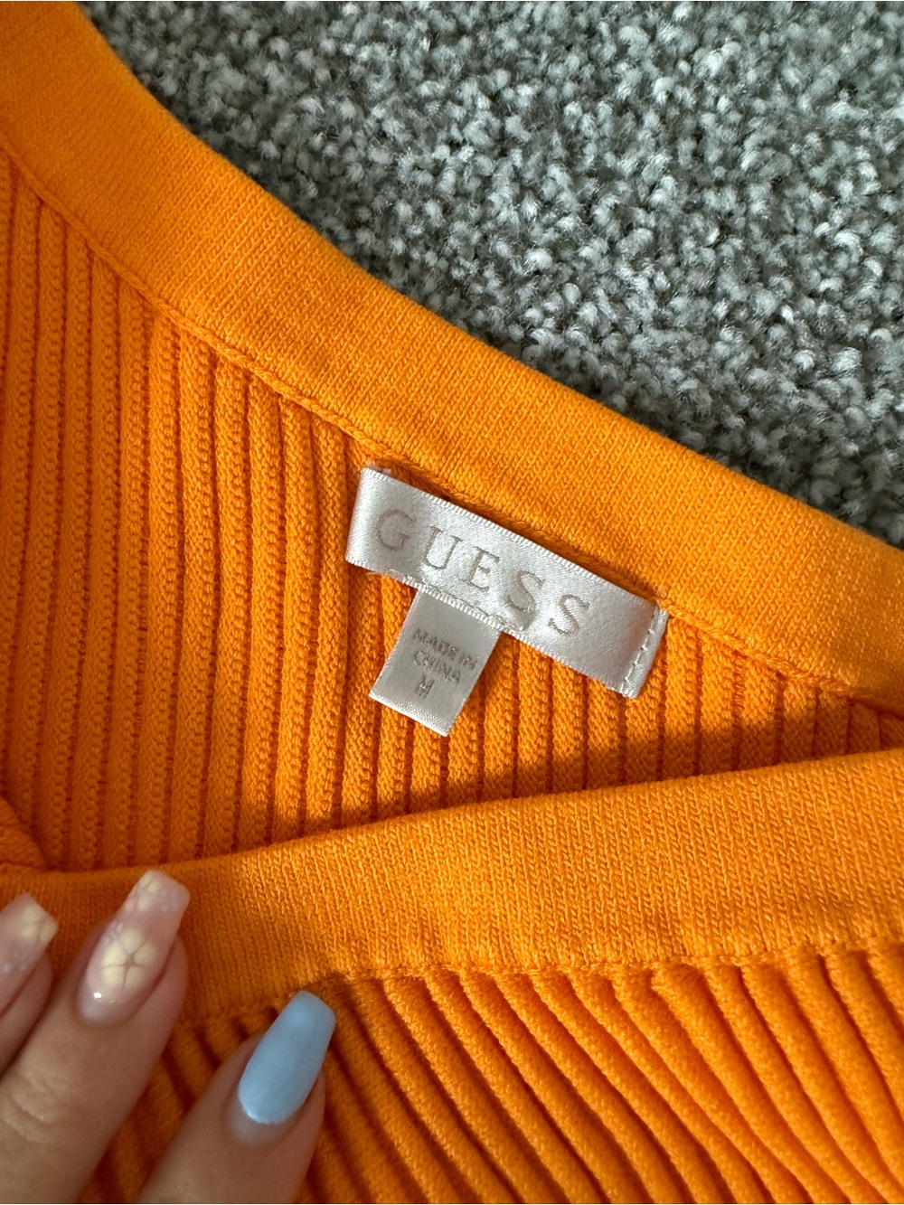 GUESS bodysuit - Picture 2 of 4